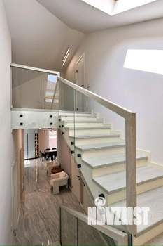 Дом 185м&sup2;, 1-этажный, участок 8 сот.  