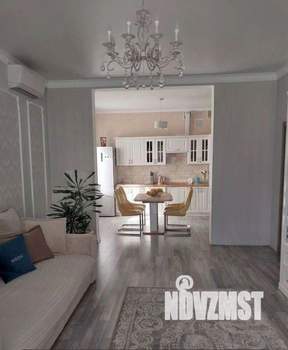 Дом 160м², 2-этажный, участок 4 сот.  