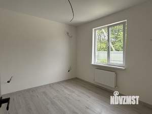 Дом 100м&sup2;, 1-этажный, участок 5 сот.  