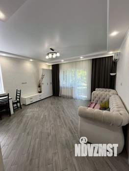 Дом 89м², 2-этажный, участок 5 сот.  