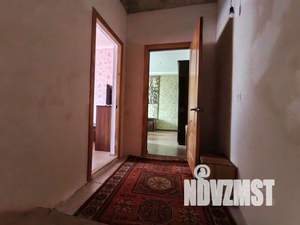 Дом 236м&sup2;, 3-этажный, участок 7 сот.  