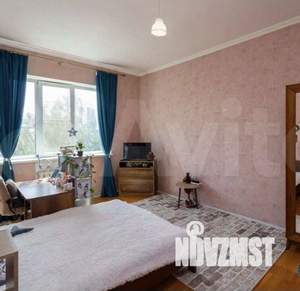 Дом 500м², 2-этажный, участок 8 сот.  