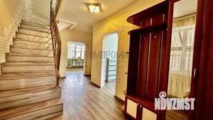 Дом 160м², 2-этажный, участок 4 сот.  