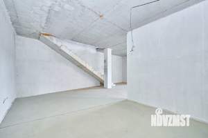 Таунхаус 148м&sup2;, 3-этажный, участок 12 сот.  