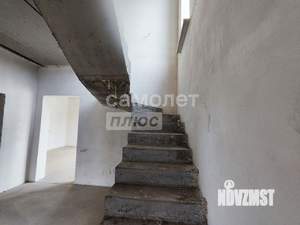 Дом 140м², 2-этажный, участок 5 сот.  
