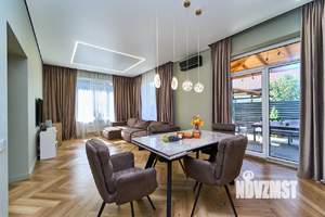 Дом 170м², 2-этажный, участок 4 сот.  