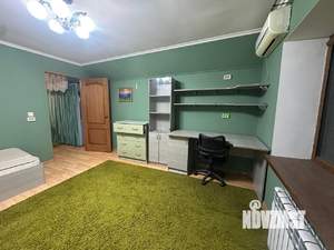 Дом 130м², 2-этажный, участок 3 сот.  