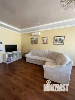 Дом 257м&sup2;, 2-этажный, участок 7 сот.  