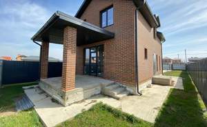 Дом 138м&sup2;, 2-этажный, участок 4 сот.  