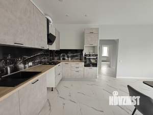 Дом 110м&sup2;, 2-этажный, участок 3 сот.  