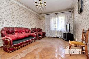 Дом 253м², 2-этажный, участок 3 сот.  