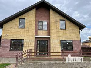 Дом 183м&sup2;, 2-этажный, участок 11 сот.  