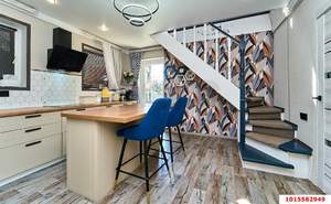 Дом 215м&sup2;, 2-этажный, участок 6 сот.  