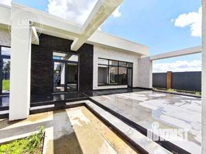 Дом 350м&sup2;, 1-этажный, участок 13 сот.  