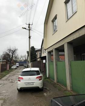 Дом 197м², 2-этажный, участок 6 сот.  