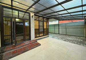 Дом 120м&sup2;, 2-этажный, участок 3 сот.  