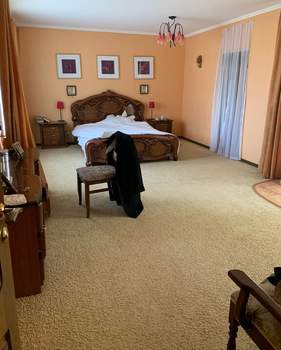 Дом 212м², 2-этажный, участок 12 сот.  