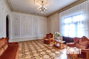 Дом 229м², 2-этажный, участок 6 сот.  