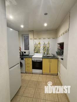 Дом 196м&sup2;, 2-этажный, участок 4 сот.  