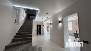 Дом 280м&sup2;, 2-этажный, участок 5 сот.  