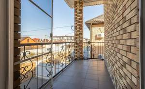 Дом 111м&sup2;, 2-этажный, участок 3 сот.  