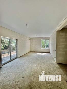 Дом 101м², 1-этажный, участок 4 сот.  