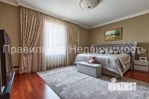 Дом 760м&sup2;, 3-этажный, участок 14 сот.  