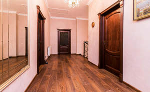 Дом 436м&sup2;, 2-этажный, участок 6 сот.  