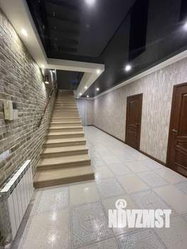 Дом 306м², 2-этажный, участок 11 сот.  