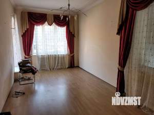 Дом 250м², 2-этажный, участок 7 сот.  