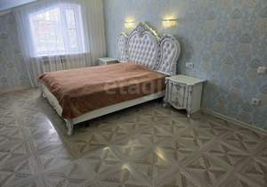 Дом 212м&sup2;, 2-этажный, участок 4 сот.  