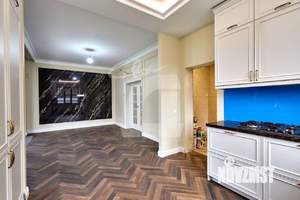 Дом 260м², 2-этажный, участок 9 сот.  