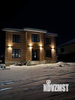 Дом 280м&sup2;, 2-этажный, участок 6 сот.  