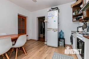 Дом 160м&sup2;, 2-этажный, участок 4 сот.  