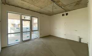 Дом 138м&sup2;, 2-этажный, участок 4 сот.  