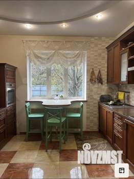 Дом 168м², 2-этажный, участок 7 сот.  