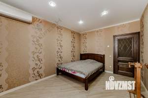 Дом 161м², 2-этажный, участок 4 сот.  