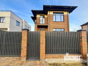 Коттедж 160м², 2-этажный, участок 5 сот.  