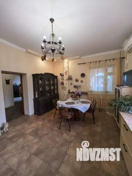 Дом 291м&sup2;, 2-этажный, участок 12 сот.  