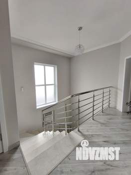 Дом 151м&sup2;, 2-этажный, участок 3 сот.  