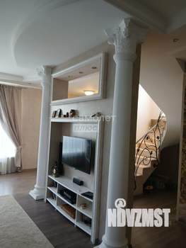 Дом 180м², 2-этажный, участок 4 сот.  