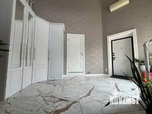 Дом 254м², 2-этажный, участок 10 сот.  