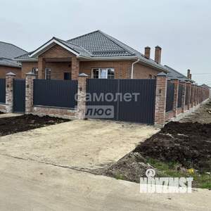 Дом 110м&sup2;, 1-этажный, участок 4 сот.  