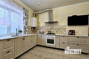 Дом 76м&sup2;, 2-этажный, участок 8 сот.  