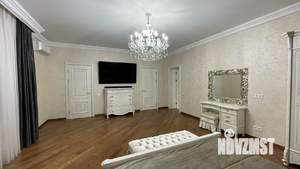 Дом 361м&sup2;, 2-этажный, участок 8 сот.  