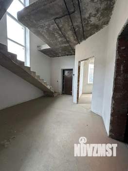 Дом 110м&sup2;, 2-этажный, участок 2 сот.  