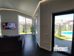 Дом 130м&sup2;, 1-этажный, участок 5 сот.  