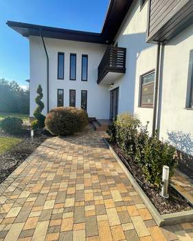 Дом 356м&sup2;, 3-этажный, участок 12 сот.  