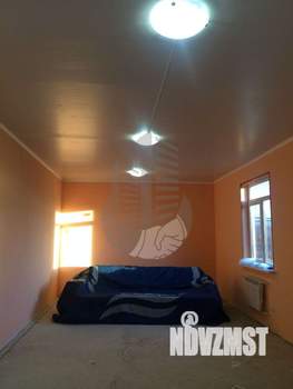 Дом 180м&sup2;, 2-этажный, участок 8 сот.  