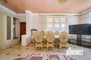 Дом 112м&sup2;, 2-этажный, участок 2 сот.  